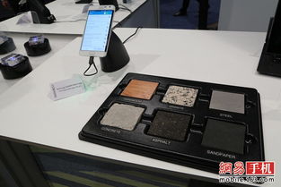 CES 2015康宁展台 最薄仅0.4mm的玻璃如何重塑智能手机界面